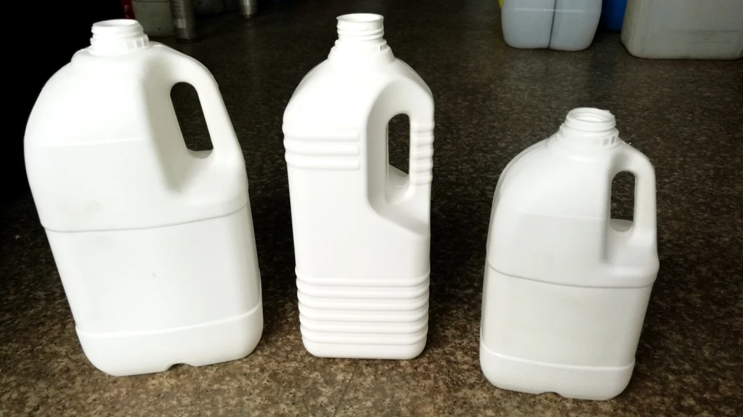 Milch-Jogurt-Shampoo-Getränk-HDPE pp. Flaschen-Behälter, der verarbeitende automatische Verdrängungs-Blasformen-Plastikmaschine herstellt