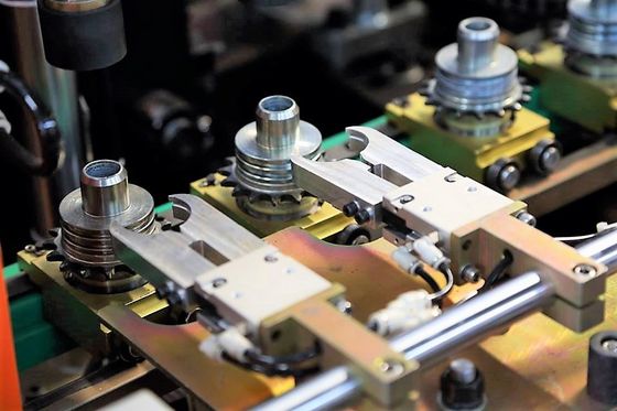 kaufen Volle automatische HAUSTIER 0~20L Wasser-Öl-Flaschen-Getränkeplastikbehälter-Blasformen-Maschine online manufacture