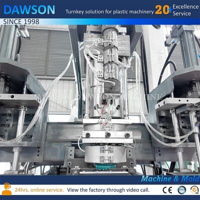130 kg pro Stunde Ausgabe Extrusions-Blasformmaschine für HDPE 5L Jerrycan Hochgeschwindigkeits-Kunststoffherstellung