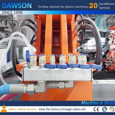 130 kg pro Stunde Ausgabe Extrusions-Blasformmaschine für HDPE 5L Jerrycan Hochgeschwindigkeits-Kunststoffherstellung