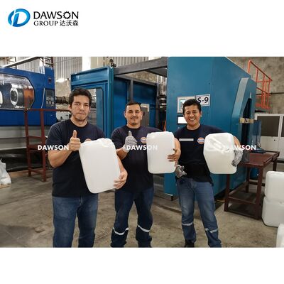 Arbeitskräftebedarf 1 bis 2 Bediener Kunststoff 30 Liter Jerry kann Vollautomatische Blasformmaschine Herstellungsmaschinen